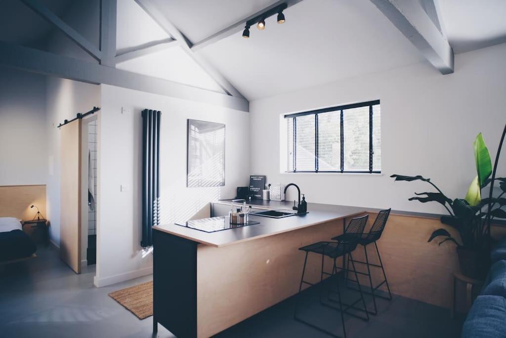 Blackett Street Bunkhouse Лийдс Екстериор снимка